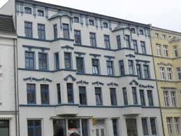 In stralsund liegen den 57.000 einwohnern die schönheiten der natur direkt zu füßen, allerdings müssen sie auf keine annehmlichkeiten eines modernen stadtlebens verzichten. Erdgeschosswohnung Mieten In Stralsund Immobilienscout24