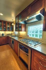 Glass Bricks Behind The Stove Illuminate With Amazing Light Kitchen Design Kitchen Kitchen Cabinets Decor