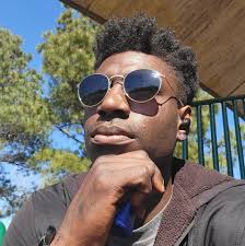 Random players calling for extraction in Helldivers 2