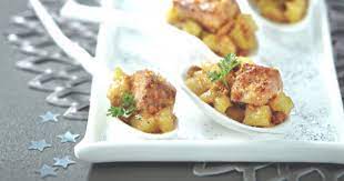 Pour 6 muffins 2 oeufs 30 gr de margarine fondue 80 ml de lait 110 gr de farine 1/2 sachet de levure chimique 2 tranches de saumon fumé 50 gr de cheddar râpé 1 cs d'origan frais 3 babybel graines de sésame sel et poivre battre les. Recettes Amuse Bouches De Noel Marie Claire