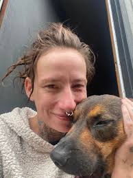 need new home for dog in Tennessee