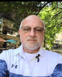 Alan Davalos's Instagram, Twitter & Facebook