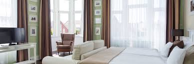 Unser hotel junior mit dem dazugehörigen neuen hotel max 70 ist ein typischer familienbetrieb: Hotelzimmer In Stralsund Fur Erholungsurlaub Und Stadturlaub