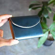 コンパクトでも小銭入れが使いやすい ミニギャルソンウォレット トスカーナ 青 財布 二つ折り財布 qupi yan 通販 creema クリーマ ハンドメイド 手作り クラフト作品の販売サイト 2020 トスカーナ 小さい財布 小銭入れ