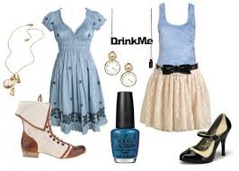 Fashion Inspired By Tim Burton S Alice In Wonderland Alice In Wonderland Outfit Disney Inspired Fashion Fashion