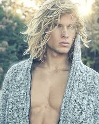 More images for surfer look » 29 Surfer Frisur Ideen Surfer Frisur Lange Haare Manner Haare Manner