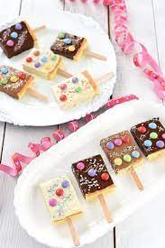 kucheneis am stiel rezept backen kindergeburtstag kuchen am stiel kinder party essen