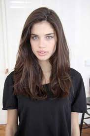 Mittellange Frisuren Und Schnitte Die Sie Sehen Sollten Modekleid Com Einfache Frisuren Mittellang Frisuren Lange Haare Schnitt Frisuren