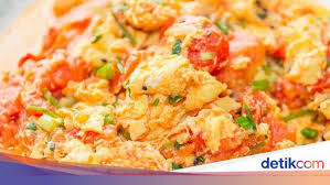 Buat telur omelet dengan campuran keju dan sedikit susu full cream agar hasilnya lebih fluffy apa lagi klook punya resep makanan populer dari turki ini yang relatif mudah dibuat. Ini 5 Hidangan Telur Yang Gampang Dan Praktis Dibuat