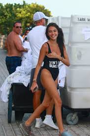 Madison Beer At The Beach In Miami Today January 3rd 2017 Madisonbeer Madison Beer Body Madison Beer Outfits Maddison Beer