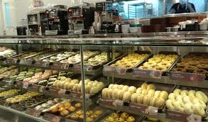 Vanuit huis of werk gemakkelijk je (donut) bestelling vooruit bestellen en de volgende dag de bestelling ontvangen die dag je favoriete dunkin' donuts worden vanaf nu ook bij jou aan huis of op kantoor bezorgd! Strategi Mister Donut Hadapi Lesunya Ekonomi Okezone Economy
