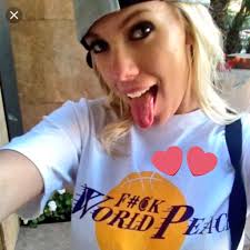 Jennifer fromm (@DiddyBee1)