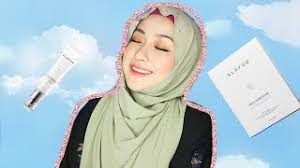 The actress backstage cream is a simple pearl base product that combines all the compliated base product in one. Aisha Reviews Klavuu Ideal Actress Backstage Cream White Pearlsation Mask Youtube