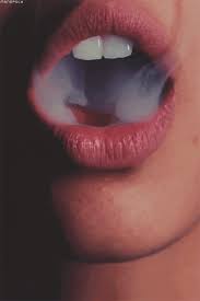 Gifler havalı icatlar cool ideas doğada yaşam sokak mobilyası bahçe fikirleri müthiş havuzlar hayatı yaşa. Gif Tumblr Smoke Sigara Icen Kiz Gifleri Bayan Gifleri 2016 Gifs Tumblr Gif Girl Forumtutkusu Com Forum Tutkunlarinin Tek Adresi