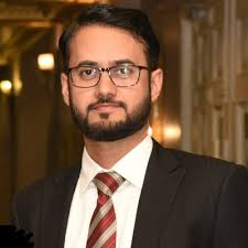 How to Train Your Team with Free Resources Online