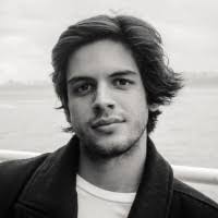 Rosa Koch's Instagram, Twitter & Facebook