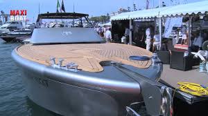 The baglietto 13mv draws inspiration from torpedo armed assault crafts and pays tribute to baglietto's traditional military ships, skilfully harmonising some of their stylistic feautures with several design. Baglietto Mv 13 Avec Maxiboat Tv Youtube