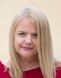 Amy Derose's Instagram, Twitter & Facebook