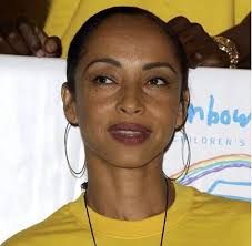 A Look at Sade's Effortlessly Cool Style