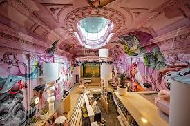 Watch premium and official videos free online. Studio Giftig Transforms Eindhoven S Monumental Thomas Hall With Photorealistic Graffiti Art