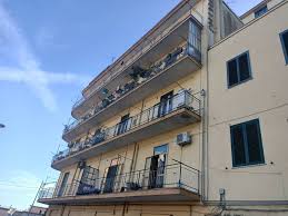 Appartamento di 100 mq in via fuardo, 6 a salerno. Bilocale Salerno Vendita 133 000 Zona Centro 60 Mq Cambiocasa It