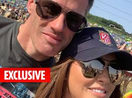 Glastonbury 2019: Jamie Carragher gets dressing down from wife Nicola after  he partied so hard he 'could barely stand'