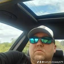 Rusty Holloway (@rustyholloway679)