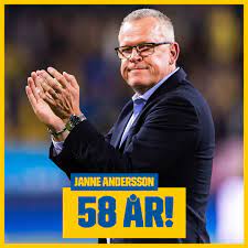 Sin vana trogen tog janne andersson en långpromenad runt himmelstalundsfältet i norrköping före match. Svensk Fotboll Ett Stort Grattis Till Herrlandslagets Forbundskapten Janne Andersson Som Idag Fyller Ar Skriv Din Grattishalsning Till Janne Har Facebook