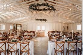 Romantic Barn Wedding At Winter White Barn In Temecula Ca Southern California Wedding Venues Barn Wedding Venues California Outdoor Wedding Venues California
