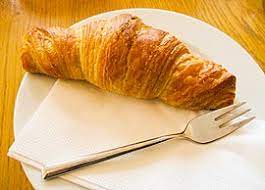 The beginning of the word is pronounced kwa, because that's the standard pronunciation for french words starting in croi such as the word croître, meaning 'to grow ,' or the ballet term croisé , meaning 'crossed.' Croissant Wikipedia