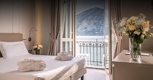 They have been completely refurbished yet still maintain their historic style. Superior Zimmer Hotel Araba Fenice Lago D Iseo