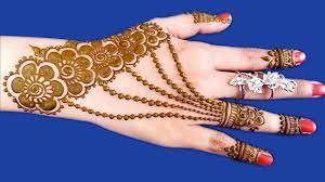 It also has with some different types of mehndi's like glitter, white heena, colored henna etc. Simple Mehndi Design 500 Beautiful Eid Mehndi Designs In 2019 Latest