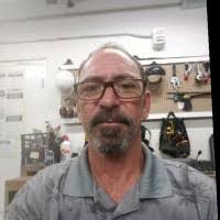 Stephen Mossman's Instagram, Twitter & Facebook