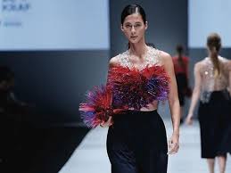 Paula verhoeven merupakan supermodel asli indonesia, tingginya mencapai 182 cm, loh! Debut Paula Verhoeven Jadi Host Di Fashion And Beauty Trans7