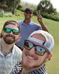 Raymond Lytle (@thenewrayray) • Instagram photos and videos