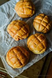 Saffron And Pumpkin Melon Pan Bread Food Melon Pan Recipe Recipes