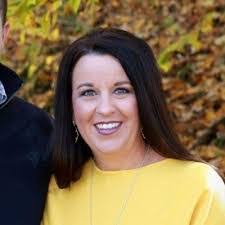 Allison Lanham's Instagram, Twitter & Facebook