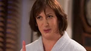 Miranda: Fans prepare themselves for tears as last EVER episode airs