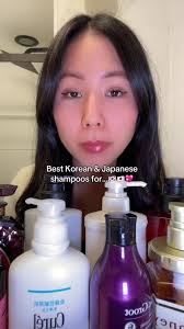 Moist Diane Extra Fresh and Hydrate Shampoo Dandruff