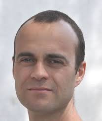 Cabinet de Benoît Hamon : le parcours de Nicolas Bray, nouveau conseiller...