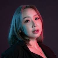 Cynthia Caroline's Instagram, Twitter & Facebook