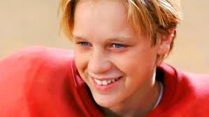 Devon Sawa (Me. Younger. Watching Little Giants)