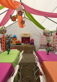 Diy Decorations For A Luau Theme Party Great Way To Decorate Your Outdoor Canopy Decorations Can Luau Theme Party Luau Party Decorations Hawaii Themed Party