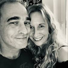 broo i thought his/her ice cream was melting