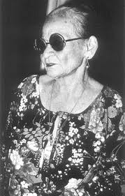 David K. Seitz Dr. Paul Dosh Latin America Through Women's Eyes 4 December  2006 La Nicolasa: Her Life and Times “The blue ey