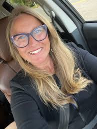 Dawn Gwinn's Instagram, Twitter & Facebook