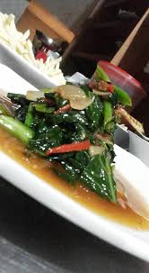 Cara membuat tumis taoge ikan asin. Kailan Tumis Ikan Asin Jambal Roti By Yudha Indra Pramanto