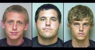 Men confess to stealing 9-foot-tall chicken statue