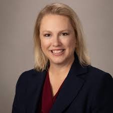 Tracy Fink's Instagram, Twitter & Facebook