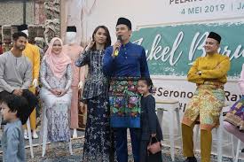 Jakel promosi baju raya design terkini 2019 via ninamirza.com. Yaya Natsumi Official Blog Koleksi Raya Jakel 2019 Dan Pelancaran Jakelstore My